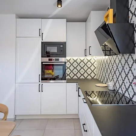 Penthouse With View In Center