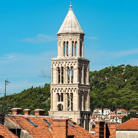 Daire Penthouse With View In Center *